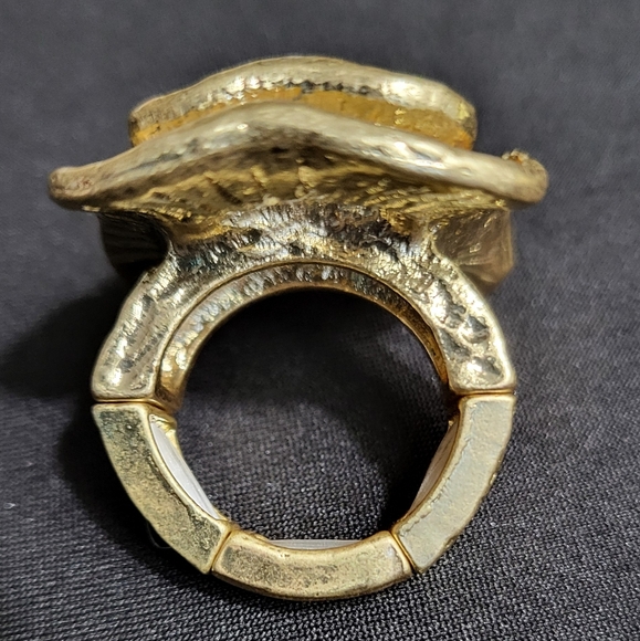 Trendy Bold Rhinestone Ring - Picture 2 of 2